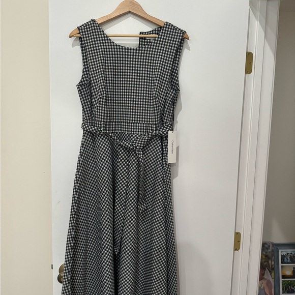 NWT CALVIN KLEIN Gingham Dress - Picture 5 of 8